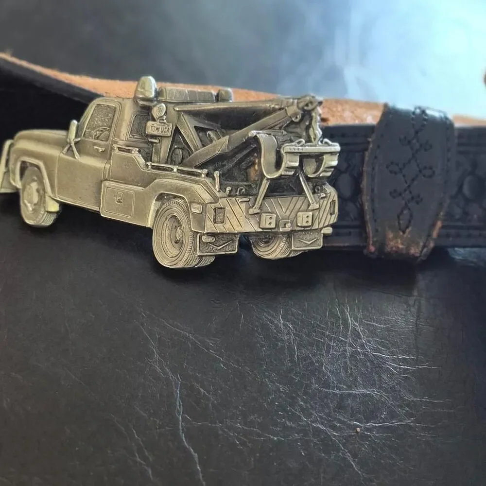 Vintage-american Creek 80' Collection 3D Tow Truck Bukel Silver Men Black Belt